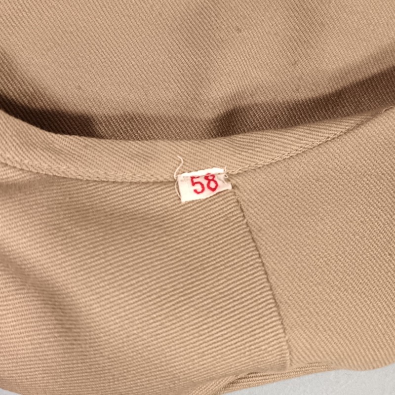 BERET EN 3 PARTIES BEIGE SABLE COUTURES COTE DES COMMANDOS MARINE TAILLE 58 FABRICATION ANNEES 1950 1960