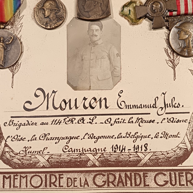 TABLEAU OU CADRES DE 5 MEDAILLES SOUVENIR DU BRIGADIER MOUREN AU 114 ème RAL ARTILLERIE GUERRE 1914 1918