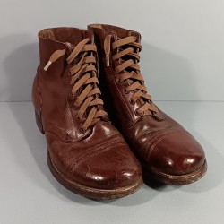 BRODEQUINS COMBAT CHAUSSURES US MODELE 1939-1941 EN CUIR MARRON SHOES SERVICE TYPE I SEMELLE CLOUTEE TAILLE 40 US 7