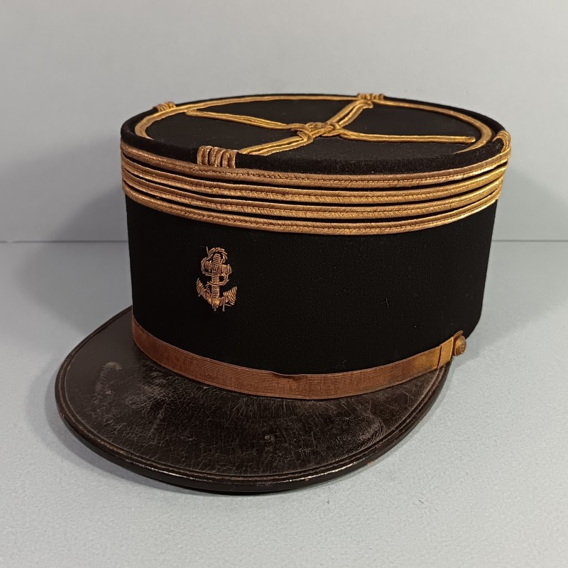 KEPI MODELE 1919 1931 DE COMMANDANT DE L'INFANTERIE ET DE L'ARTILLERIE COLONIALE ANNEES 1940 TAILLE 58