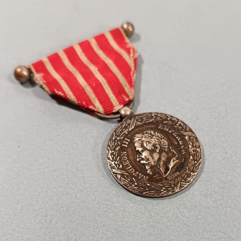 MEDAILLE EN ARGENT DE LA CAMPAGNE D'ITALIE NAPOLEON III 1859 SECOND EMPIRE SIGNEE BARRE