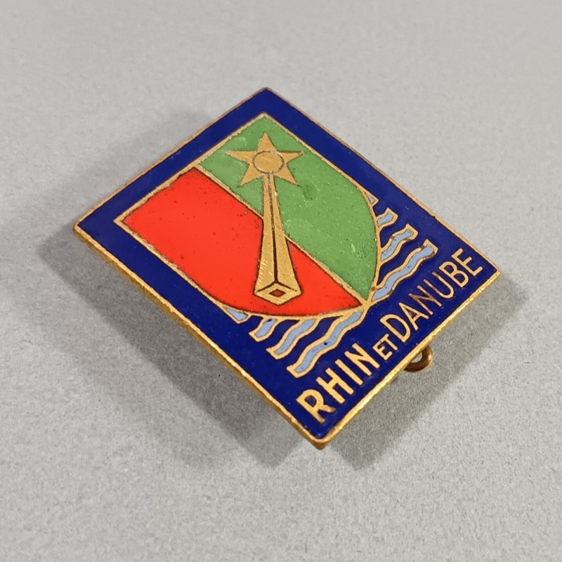 INSIGNE MILITAIRE 1 ère ARMEE DE LIBERATION RHIN ET DANUBE FAB. DRAGO PARIS RUE BERANGER